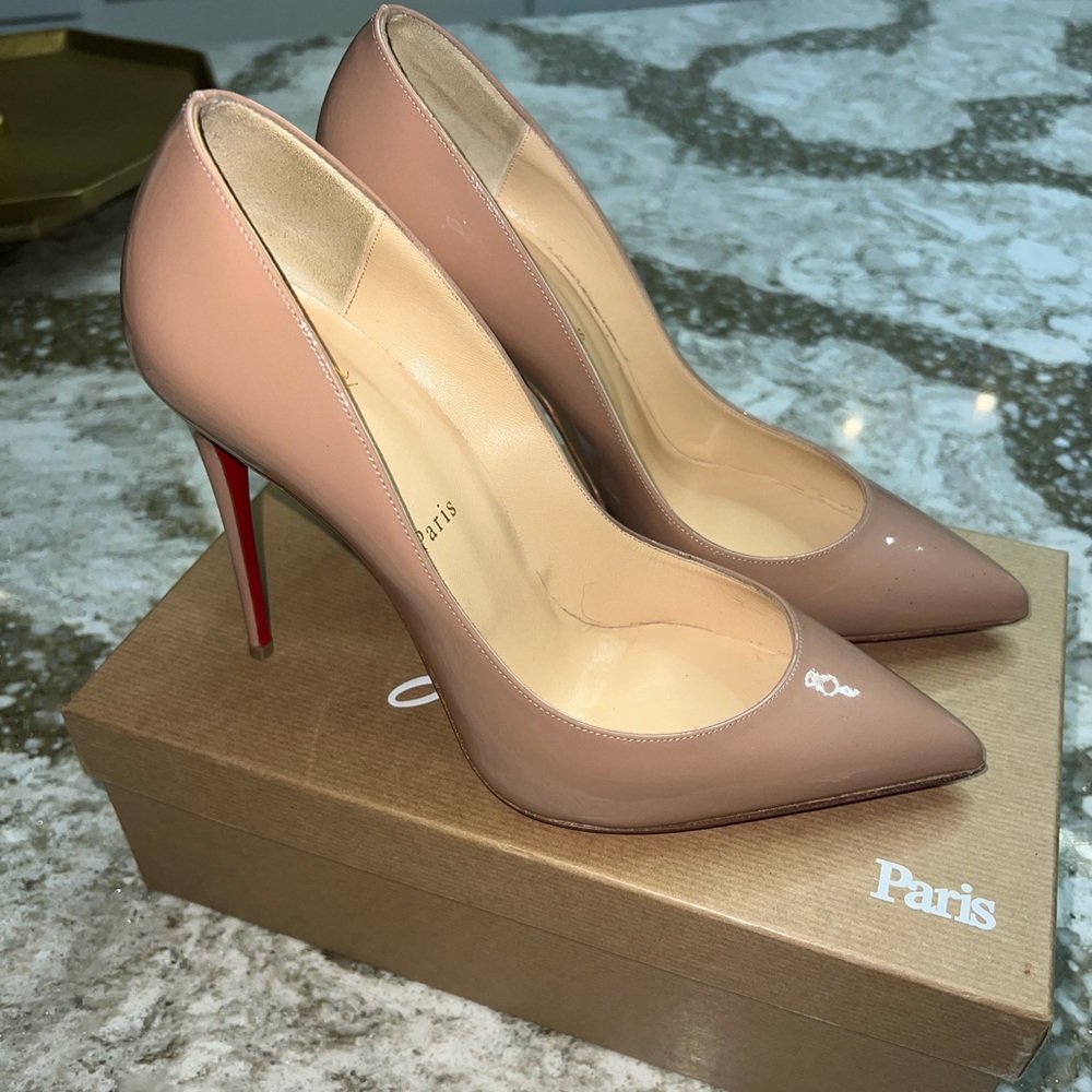 PIGALLE FOLLIES 100 PATENT SIZE 40.5